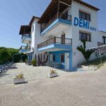 Vila Demi Amuljani Start Travel