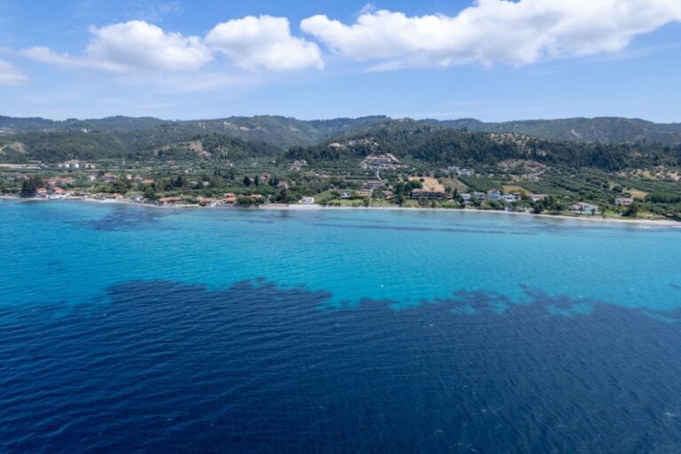 Vila Paradise Nea Skioni Start Travel