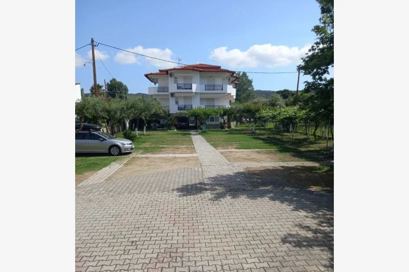 Vila Babis Toroni