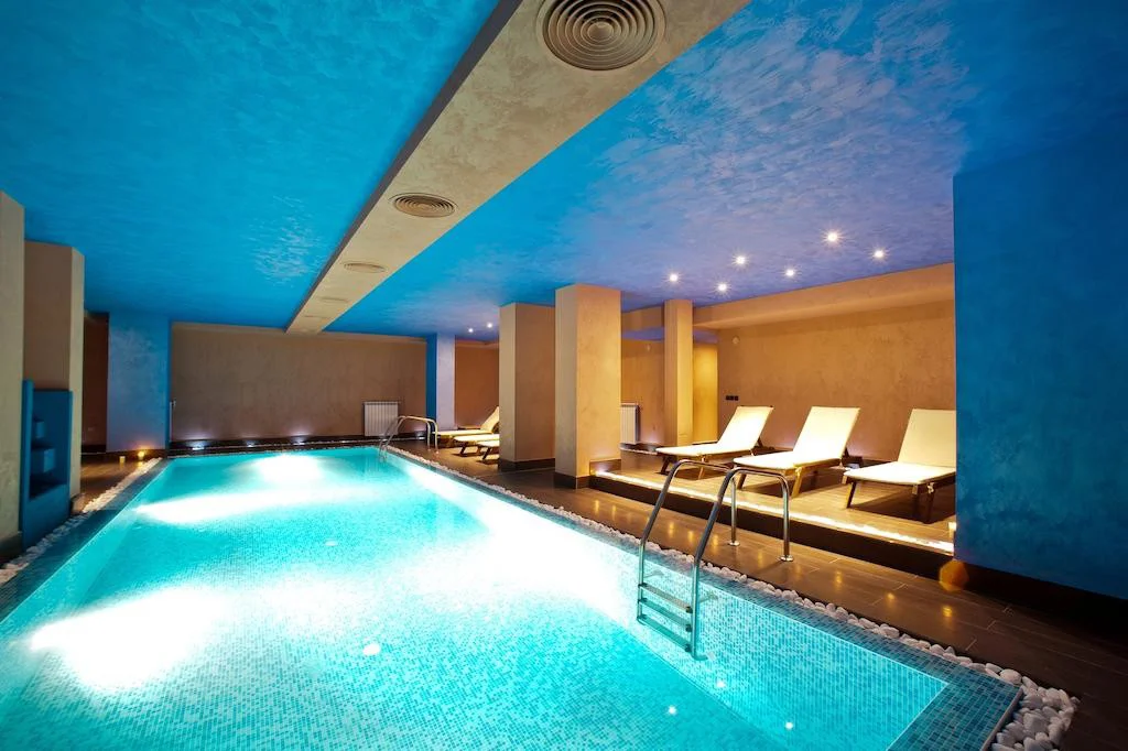 Cornelia Hotel & Spa Bansko - Start Travel 1
