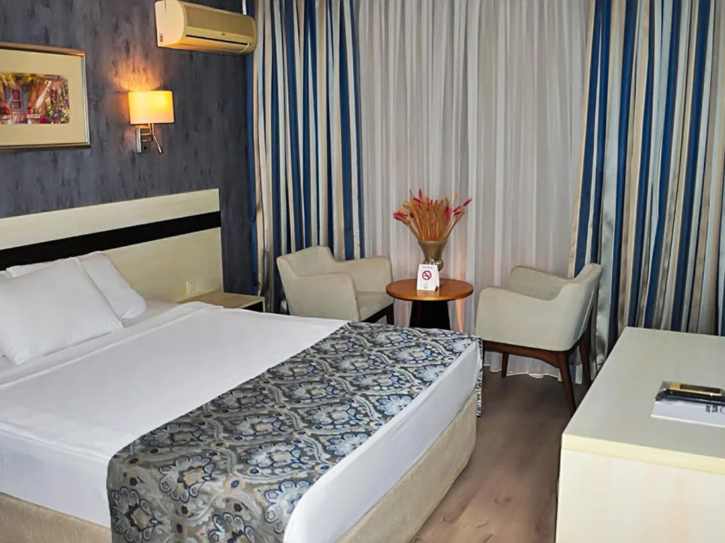 Hotel A11 4* – fotografija 8