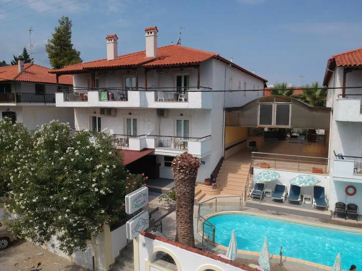 Hotel Apartman Golden Sun Pefkohori - Start Travel 1