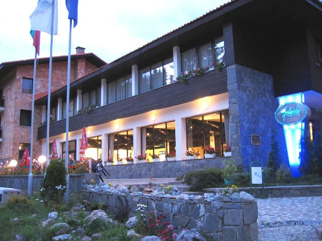 Hotel Finlandia Pamporovo - Start Travel 1