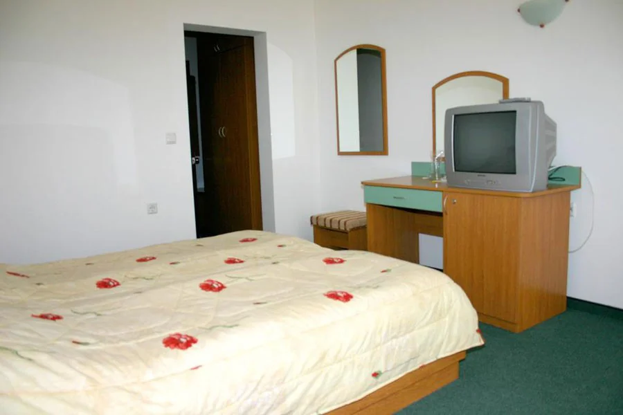 Hotel Iceberg Bansko - Start Travel 1