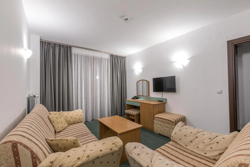 Hotel Iceberg Bansko - Start Travel 1