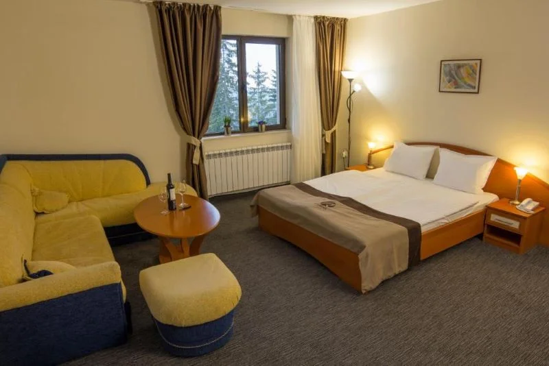 Hotel Kamena Pamporovo - Start Travel 1
