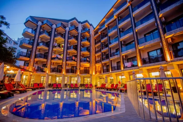 Hotel Kleopatra Fatih 3*