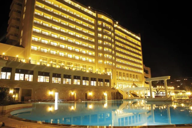 Hotel Korumar Deluxe 5*