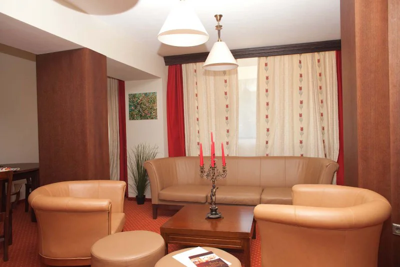 Hotel Yastrebets Borovec - Start Travel 1