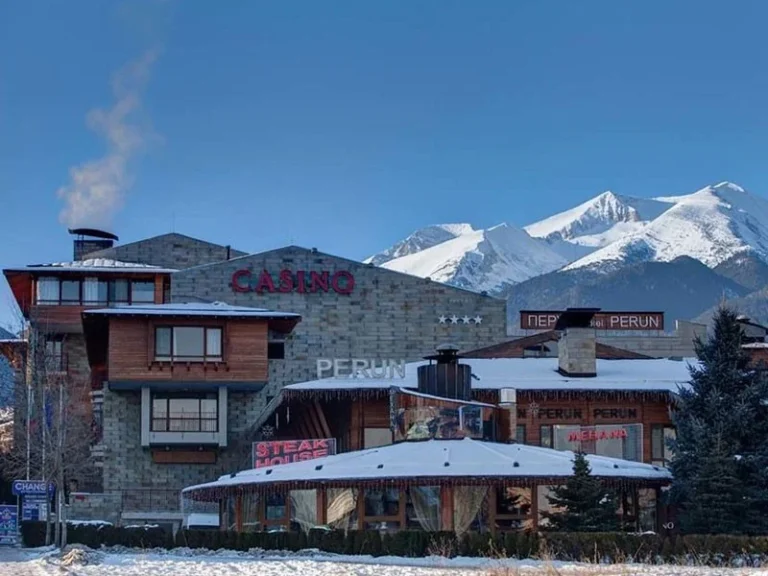 Platinum & Casino Bansko - Start Travel 1