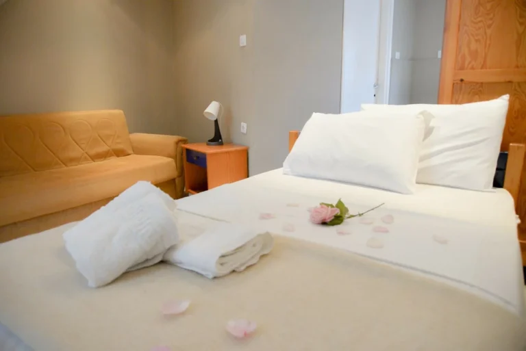 Studija Mikes - Nea Kalikratia - Start Travel soba