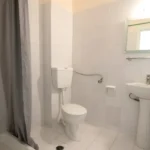 Vila Afroditi Nea Vrasna kupatilo