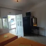 Vila Elli Rooms Nea Vrasna - Start Travel 53 soba