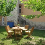 Vila Fani Kalitea - Start Travel - dvoriste