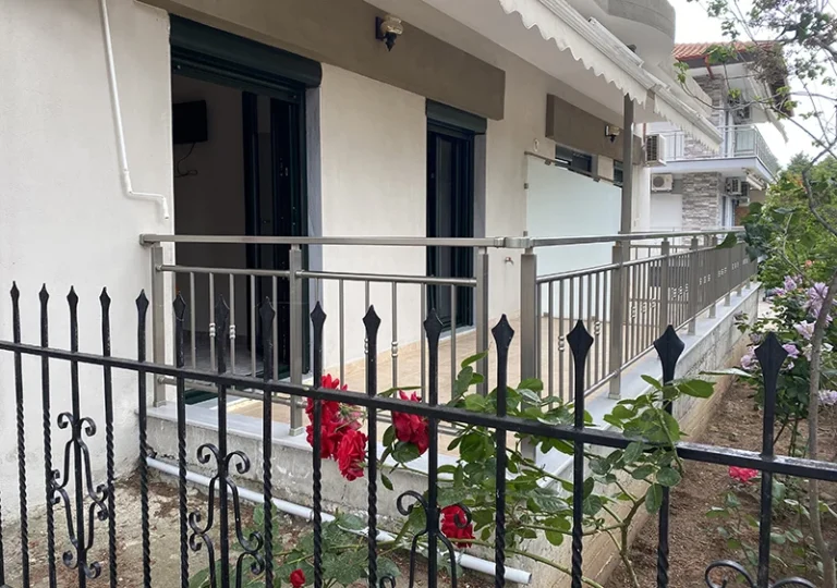 Vila Georgiadis Metamorfozis - Start Travel 5 terasa