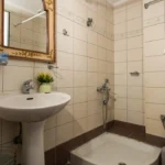 Vila Ina 2 Neos Marmaras - Start Travel 15 kupatilo