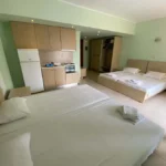 Vila J&J apartments Pefkohori - Start Travel