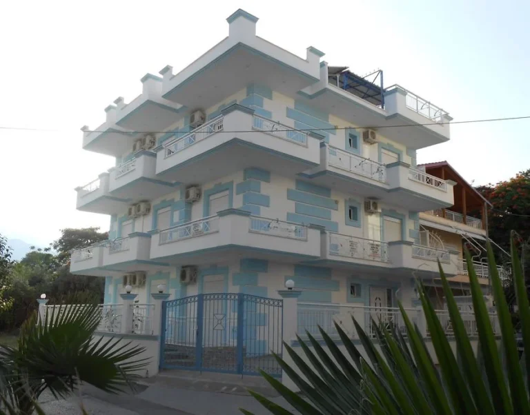 Vila Janis Lepotkarija - Start Travel