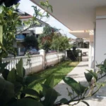 Vila-Jorgos-Dionisos-5 dvoriste