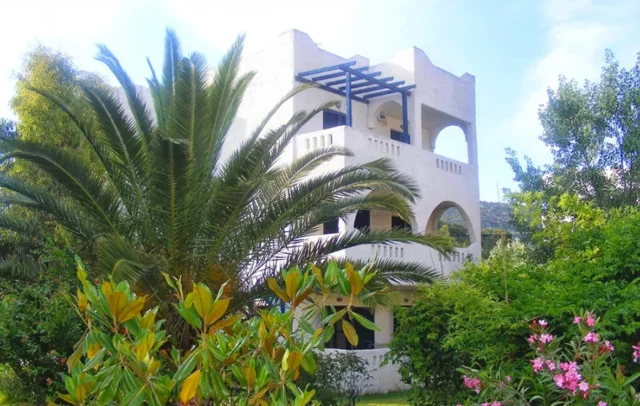 Vila Kalamitsi Studios