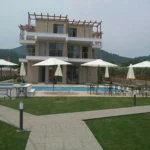 Vila Laura Sarti Start Travel - 14 dvoriste