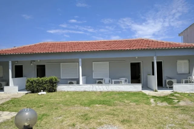 Vila Natalia, Krilo 2