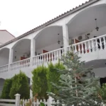 Vila Nikos Polihrono - Start Travel