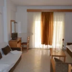 Vila Nikos Potos – Start Travel 18