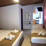 Vila Skiatos Hill Studios Start Travel