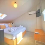 Vila Sunshine Sarti - Start Travel - 13 soba