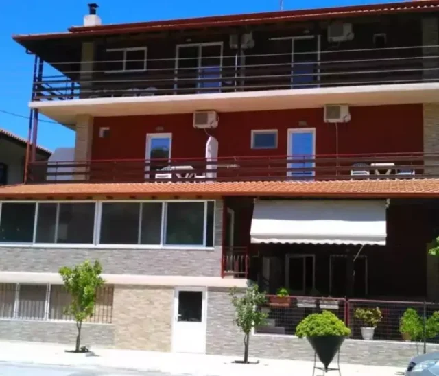 Vila Thomas