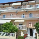 Vila Vasila Nei Pori – Start Travel 10