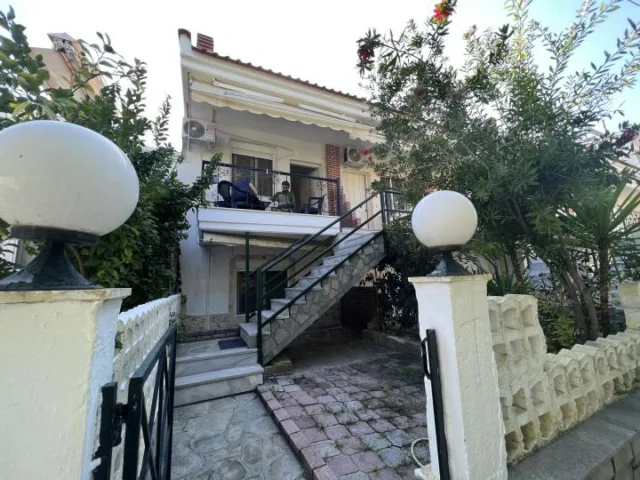 Vila Yiannis Beach House