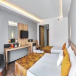 Hotel Clover Magic Park Side – Start Travel 22