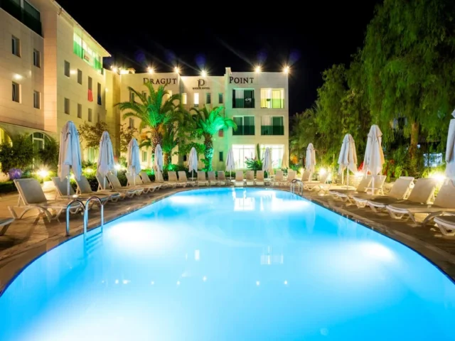 Hotel Dragut Point North 3*