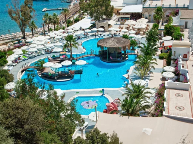 Hotel Salmakis Resort 5*