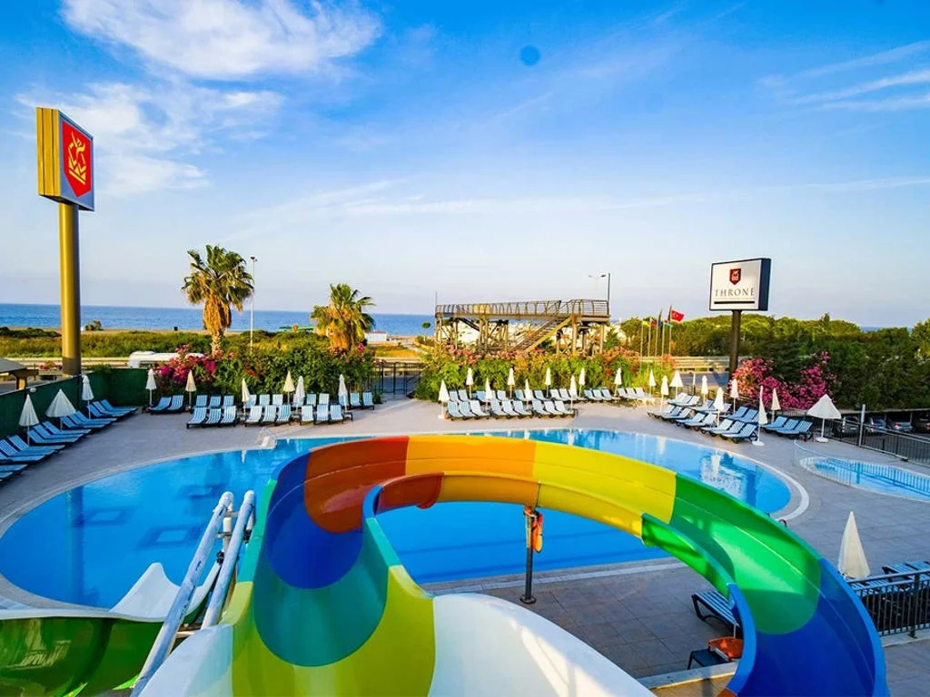 Hotel Throne Beach Resort 5* – fotografija 4