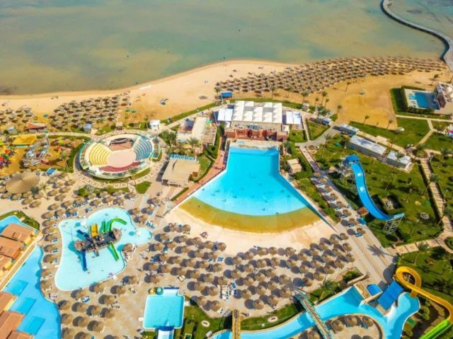 Hotel Titanic Beach 5*