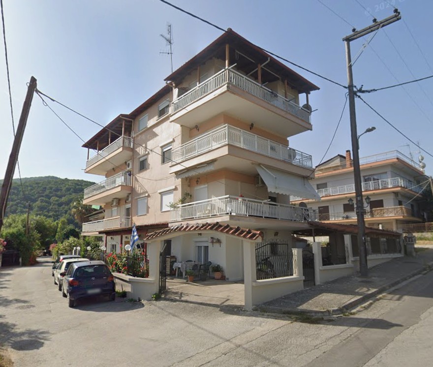 Vila Kostas Stavros nalsovna, zgrada od spolja