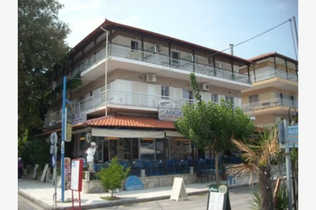Vila Athos