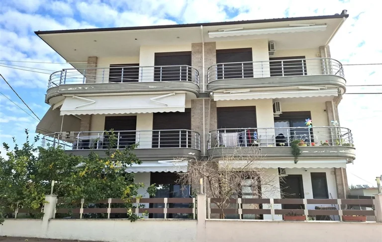 Vila Kostas Nea Flogita – Start Travel 1