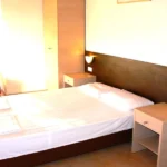 Vila Paris Nea Vrasna – Start Travel 10