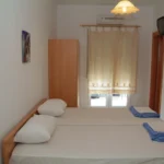 vila-liotrivi-beach-gerakini-16