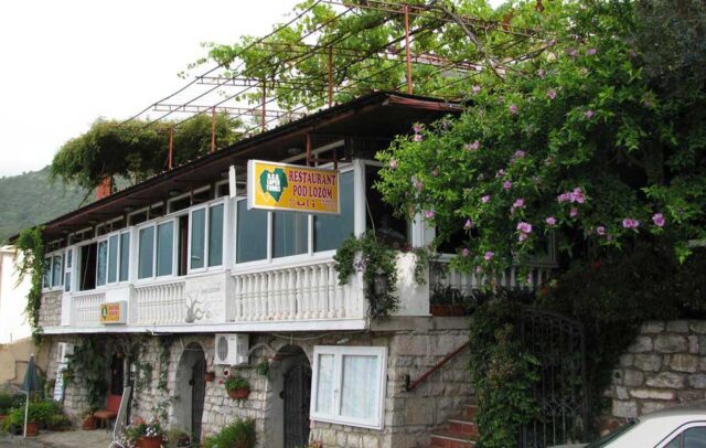 Apartmani pod Lozom